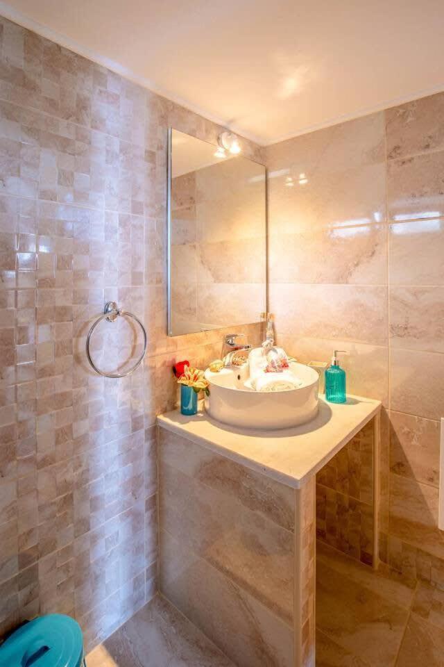 Agia Pelagia Blue Apt With Seaview 50M From Sea Appartement Buitenkant foto